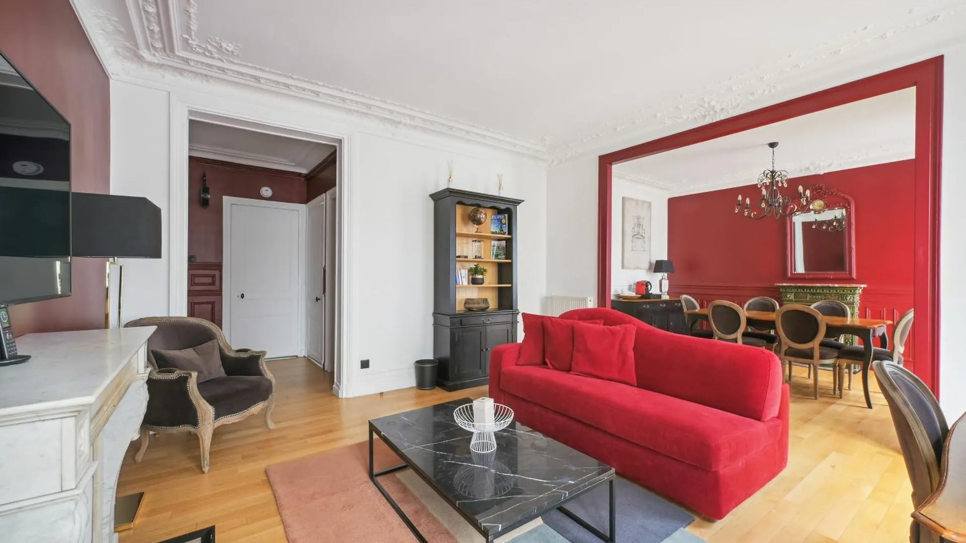 Sejours Parisiens / Suite Le Royal / 4* France